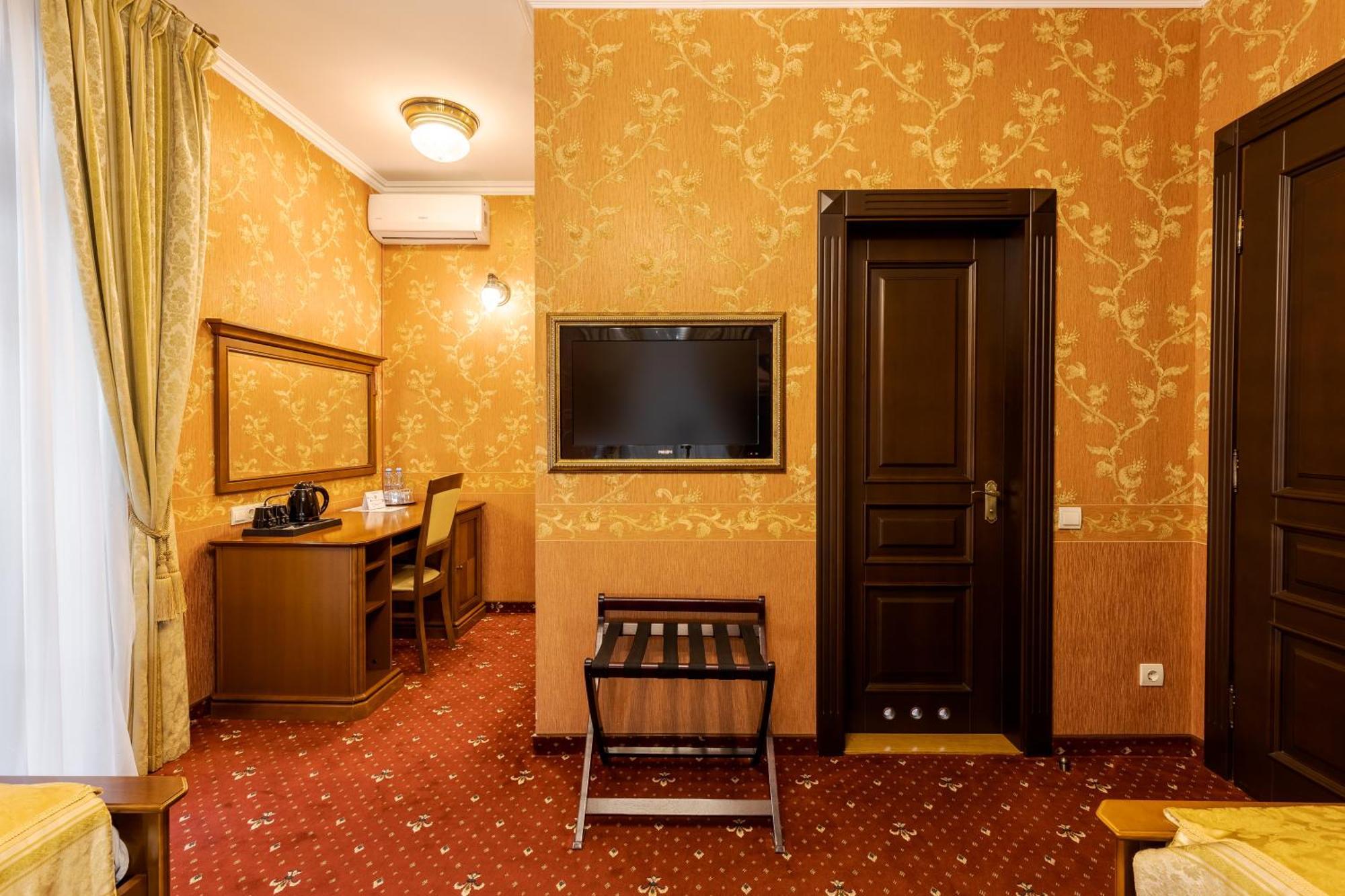Luxury Boutique Andreevskiy בית הארחה 4*