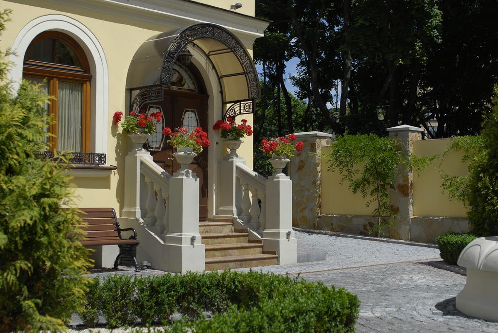 Gasthof Luxury Boutique Andreevskiy Lemberg
